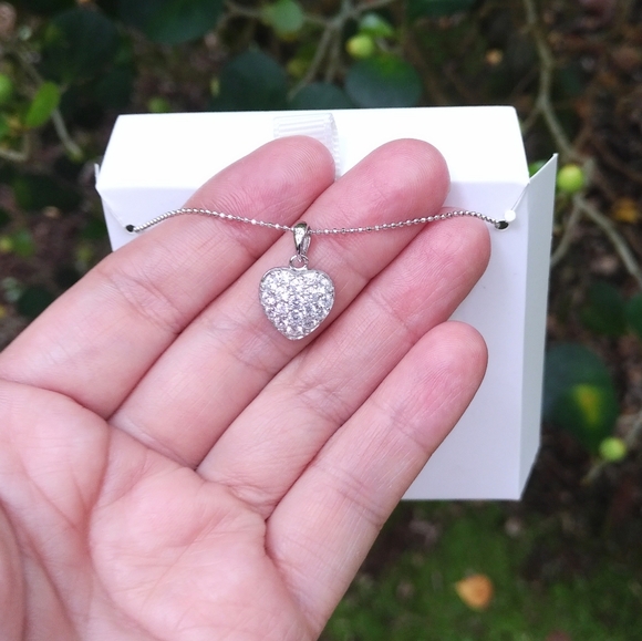Ava Ro🚣 Silver Pave Heart❤ Pendant Necklace - NIB - Picture 7 of 15